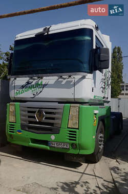 Тягач Renault Magnum 2007 в 