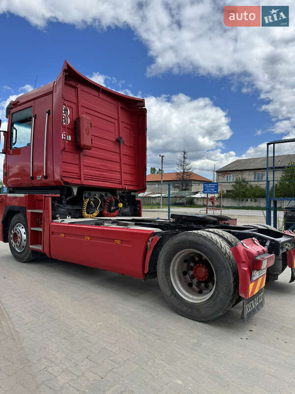 Тягач Renault Magnum 2008 в Долине