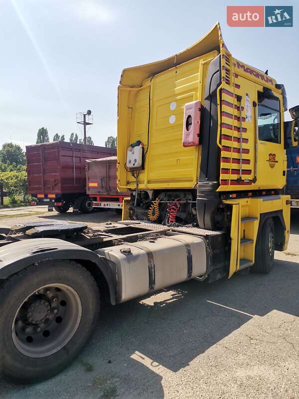 Тягач Renault Magnum 2008 в Белой Церкви