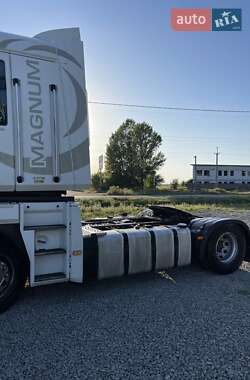 Самосвал Renault Magnum 2007 в 