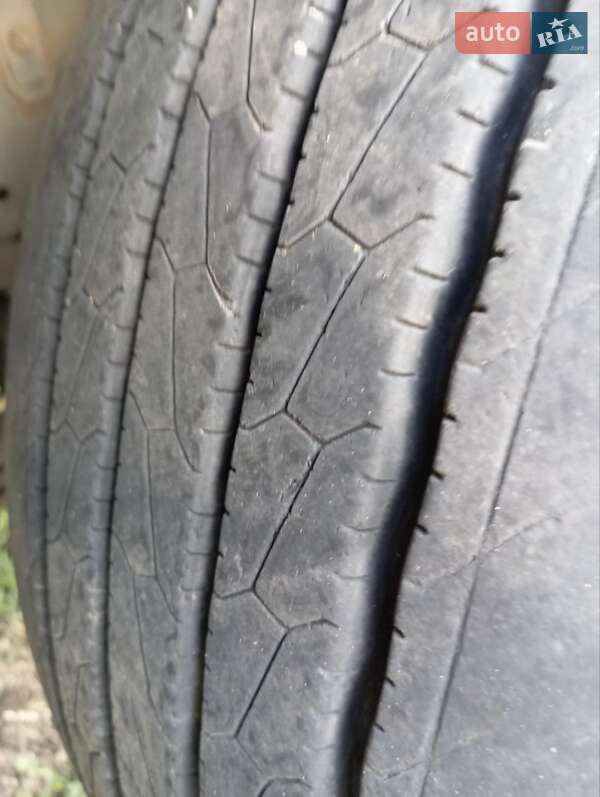 Тягач Renault Magnum 2007 в Новгородке фото 13 Тягач Renault Magnum 2007 в Новгородке