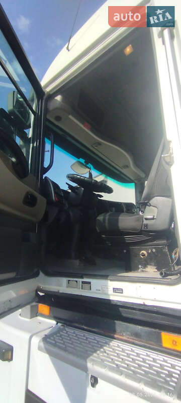 Тягач Renault Magnum 2009 в Киеве фото 10 Тягач Renault Magnum 2009 в Киеве