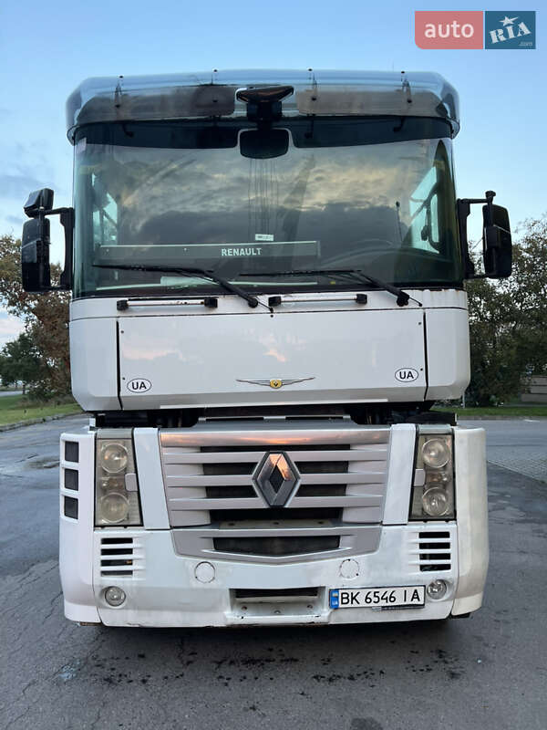 Тягач Renault Magnum 2007 в Ровно