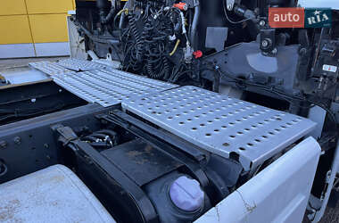 Тягач Renault Magnum 2007 в 