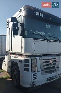 Тягач Renault Magnum 2005 в 