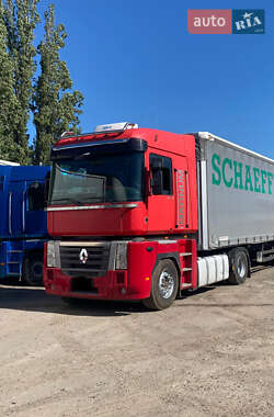 Тягач Renault Magnum 2012 в Ужгороді