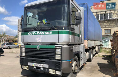 Грузовой фургон Renault Magnum 1999 в Ровно