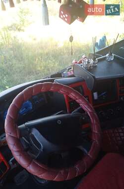 Тягач Renault Magnum 2003 в 