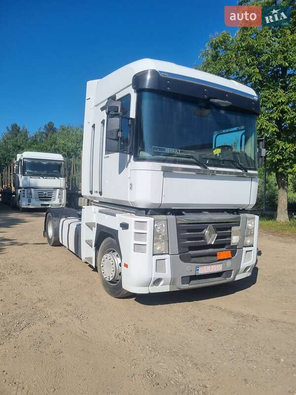 Renault Magnum 2010