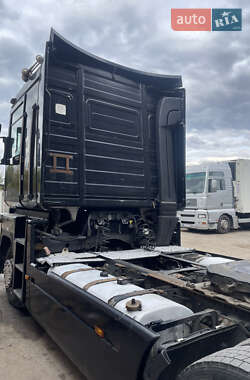 Тягач Renault Magnum 2007 в 