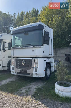 Тягач Renault Magnum 2013 в 