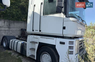 Тягач Renault Magnum 2013 в 