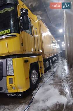 Тягач Renault Magnum 2011 в 