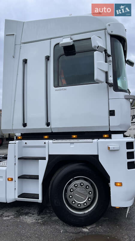 Тягач Renault Magnum 2009 в Хмельницькому