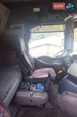 Тягач Renault Magnum 2005 в 