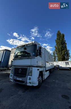 Тягач Renault Magnum 2008 в Києві