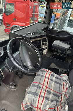Тягач Renault Magnum 2008 в 