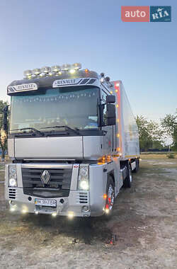 Тягач Renault Magnum 2000 в Ровно