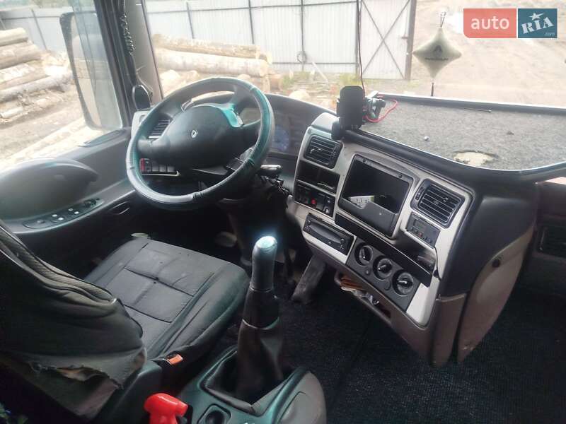Тягач Renault Magnum 2003 в Тячеве фото 2 Тягач Renault Magnum 2003 в Тячеве
