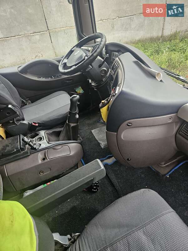 Тягач Renault Magnum 2007 в Переяславі фото 19 Тягач Renault Magnum 2007 в Переяславі