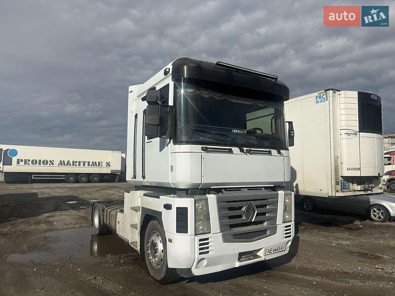 Тягач Renault Magnum 2005 в Дніпрі фото 2 Тягач Renault Magnum 2005 в Дніпрі