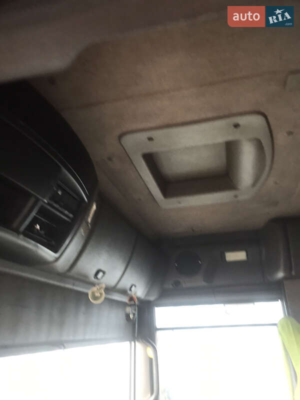 Тягач Renault Magnum 1998 в Охтирці