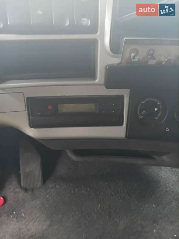 Тентованый Renault Magnum 2004 в Шумске