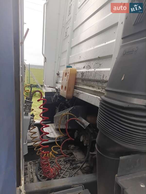 Тентованый Renault Magnum 2004 в Шумске