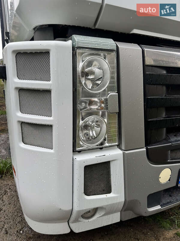 Тягач Renault Magnum 2011 в Бродах