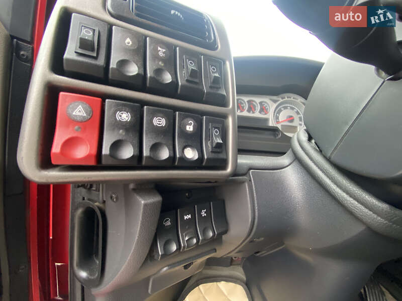 Тягач Renault Magnum 2012 в Тернополі