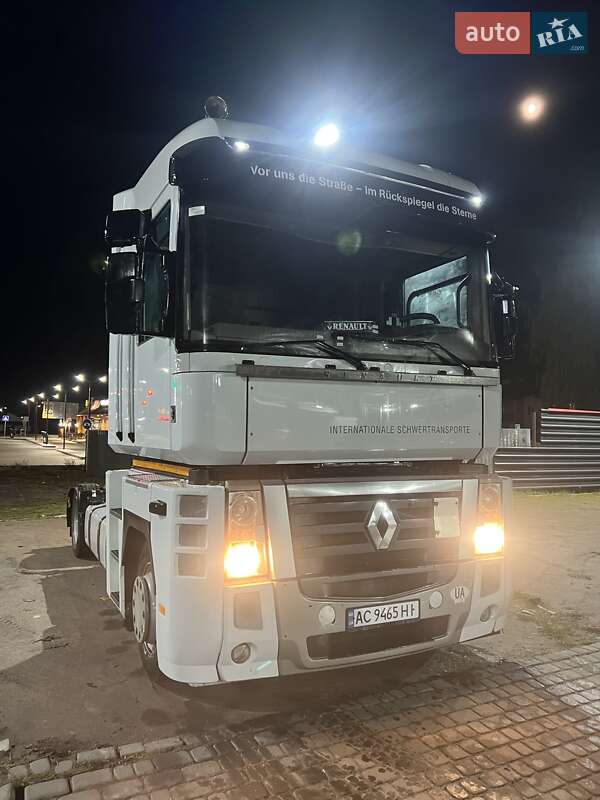 Тягач Renault Magnum 2008 в Ковеле