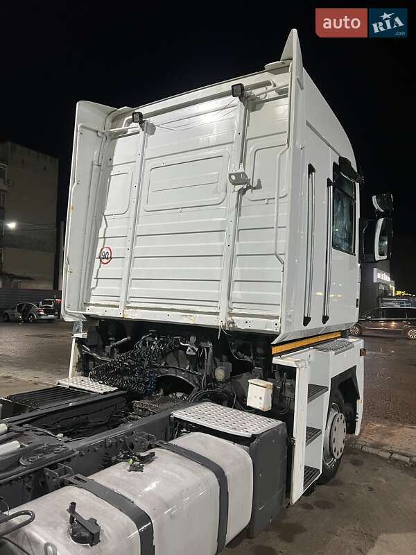 Тягач Renault Magnum 2008 в Ковеле