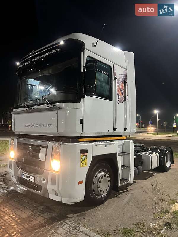 Тягач Renault Magnum 2008 в Ковеле