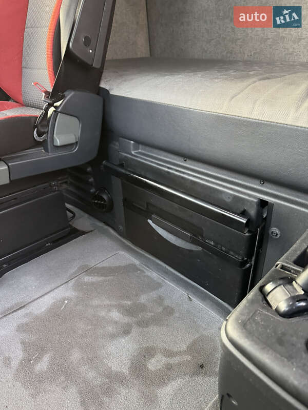 Тягач Renault Magnum 2013 в Черновцах