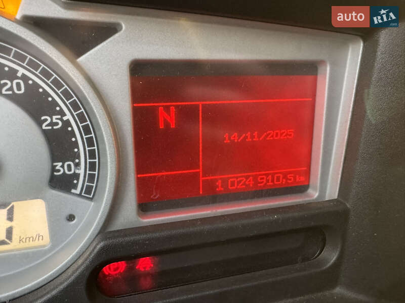 Тягач Renault Magnum 2013 в Черновцах