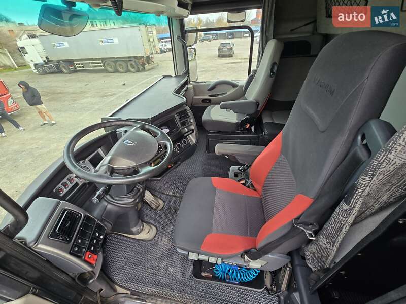 Тягач Renault Magnum 2011 в Кривом Роге