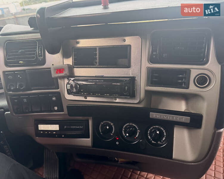 Тягач Renault Magnum 2008 в Рівному