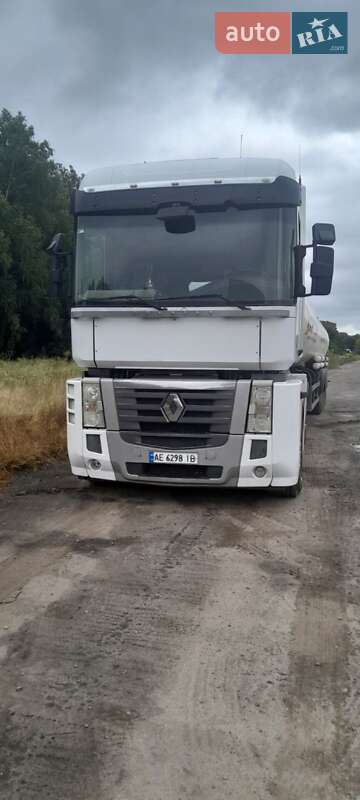 Renault Magnum 2009 Renault Magnum 2009