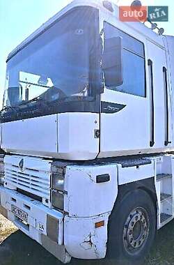 Тягач Renault Magnum 1999 в Ковеле