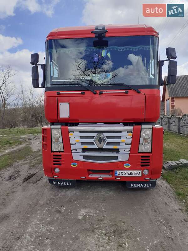 Тягач Renault Magnum 2007 в Кам'янець-Подільському