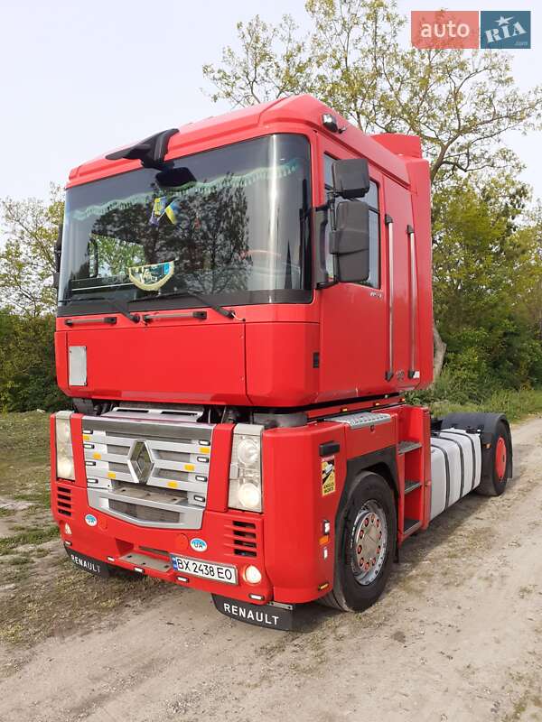 Тягач Renault Magnum 2007 в Кам'янець-Подільському