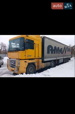 Тягач Renault Magnum 2003 в Глухові