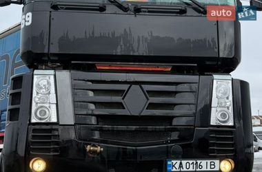Тентований Renault Magnum 2009 в Києві