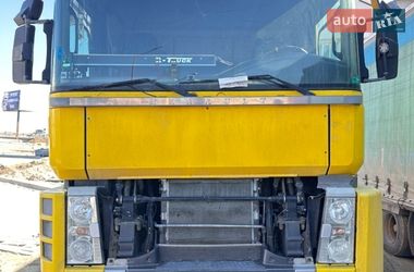 Тягач Renault Magnum 2011 в Львові