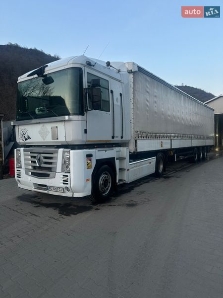Тягач Renault Magnum 2007 в Хусте