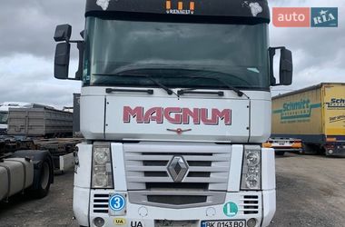 Тентованый Renault Magnum 2004 в Одессе