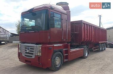Тягач Renault Magnum 2009 в Луцке