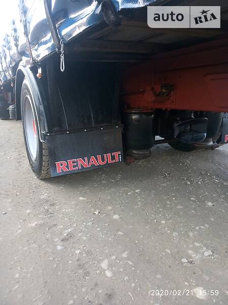 Тентований Renault Manager 1995 в Кельменцях