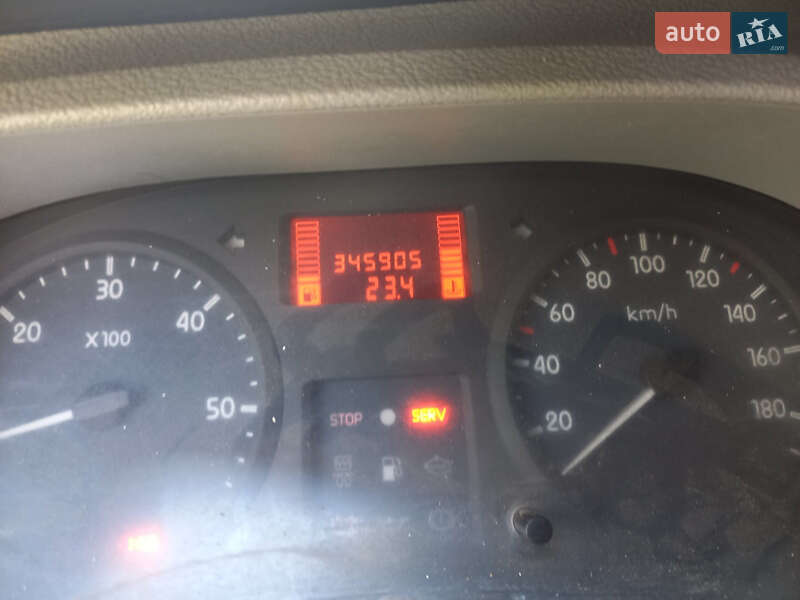 Мікроавтобус Renault Mascott 2005 в Одесі фото 3 Мікроавтобус Renault Mascott 2005 в Одесі