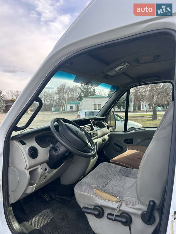 Грузовой фургон Renault Mascott 2006 в Полтаве